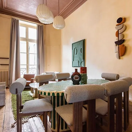 Stunning Appt - 3bd-8p - Grands Boulevards